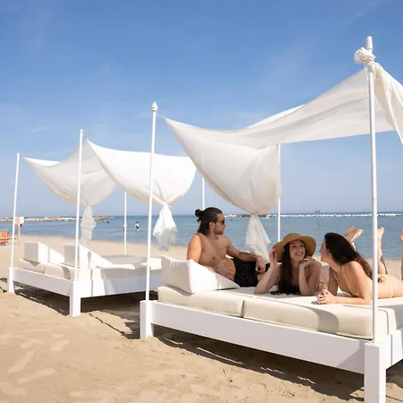 Blue Paradise 3* San Mauro Mare